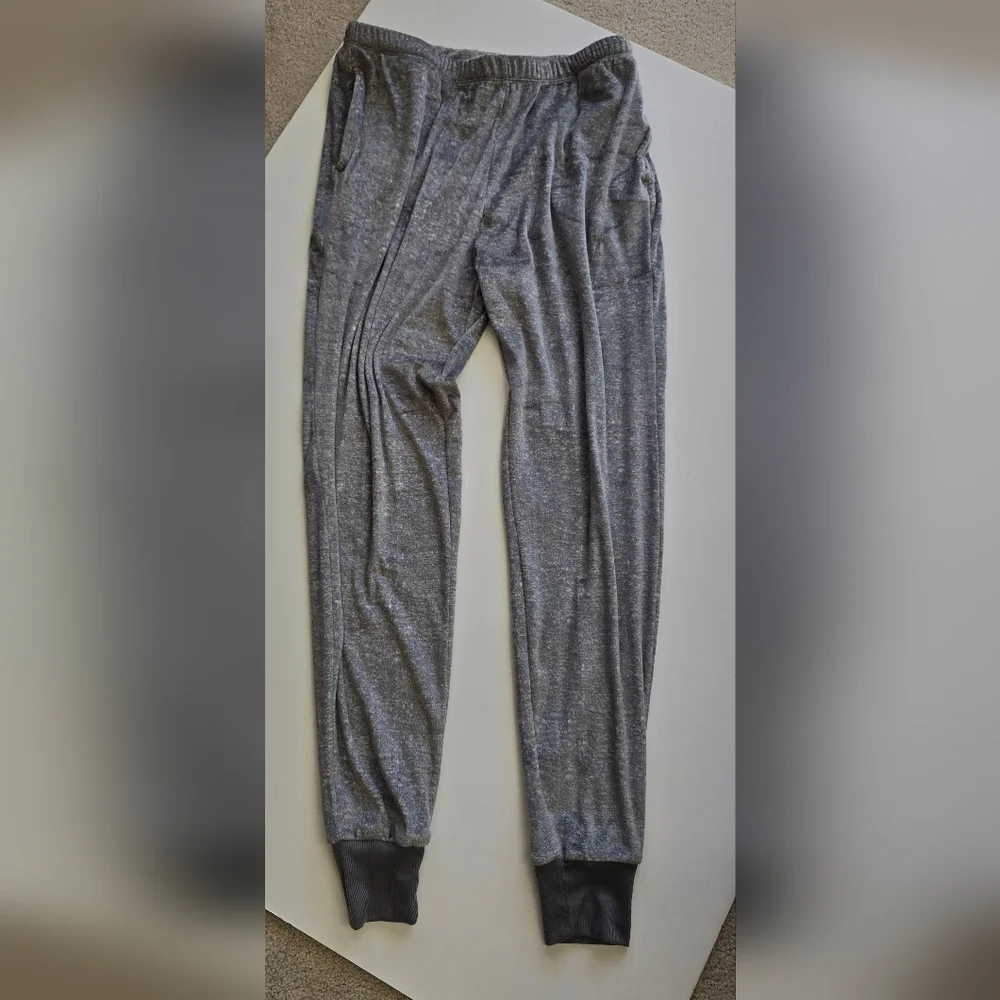 Gray Velour Women's Lounge Wear Pajamas 2-Piece Set with Pink Accents and Socks - Picture 3 of 5